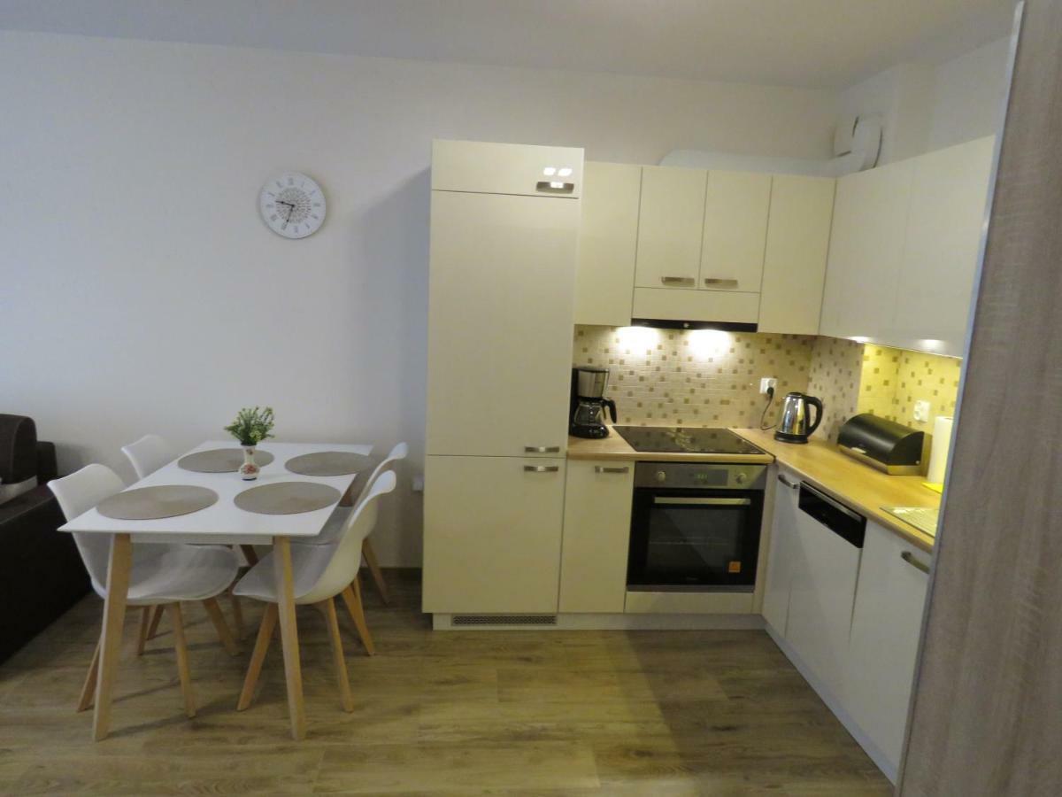 Blizej Morza U Jacka Z Garazem Apartment Kolobrzeg Ngoại thất bức ảnh