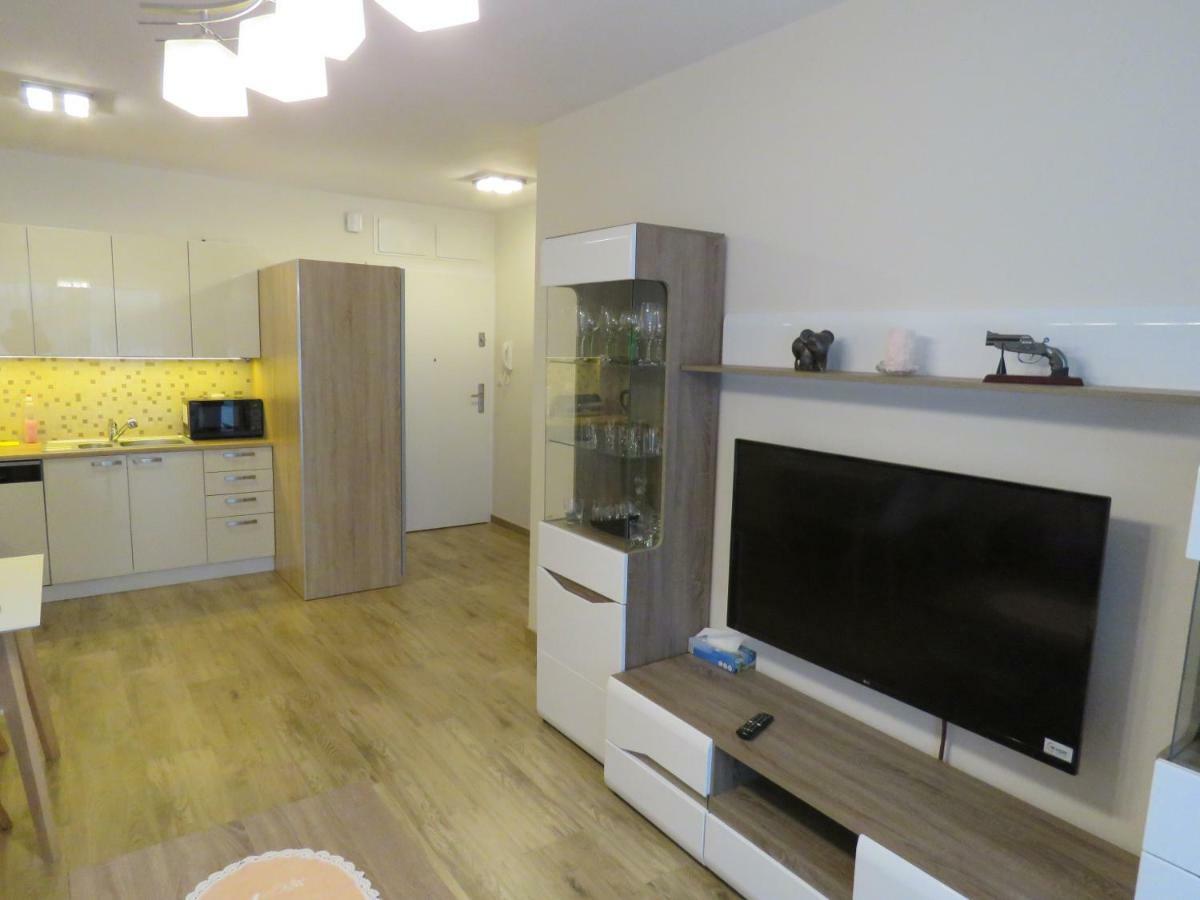 Blizej Morza U Jacka Z Garazem Apartment Kolobrzeg Ngoại thất bức ảnh