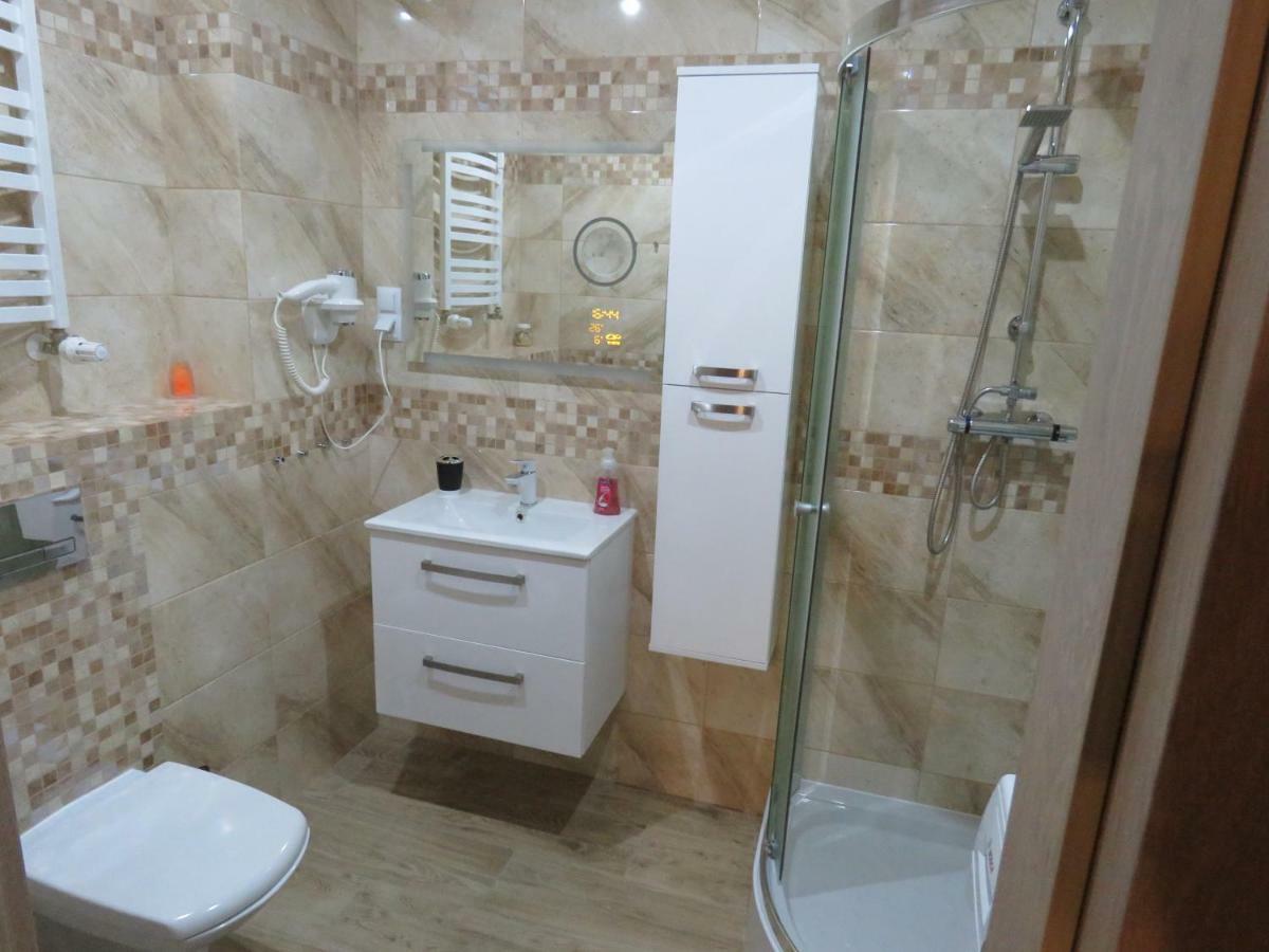 Blizej Morza U Jacka Z Garazem Apartment Kolobrzeg Ngoại thất bức ảnh